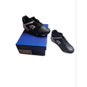 New Ringor Flite Women's Softball Cleats Size 6.5 Black/White 2842-0406-065